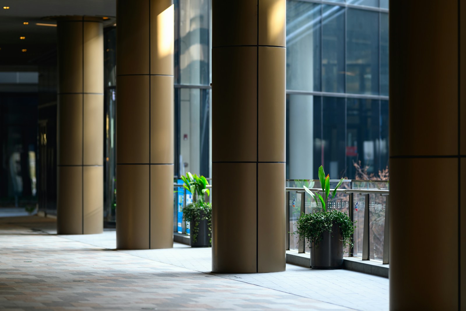 An empty lobby with a lot of windows